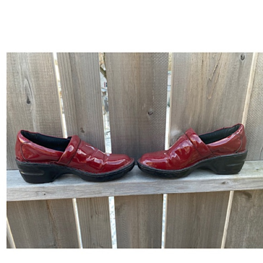 B.O.C. Clogg shoes size 8.